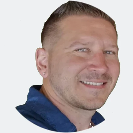 Fred Kern, fondateur d'AuraLeads et rédacteur d'AutoBorne.fr